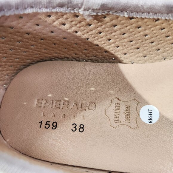 Perforated Pointed Toe Leather Ballet Flats By Emerald Eu Size 38 US Size 7.5 - Picture 9 of 9